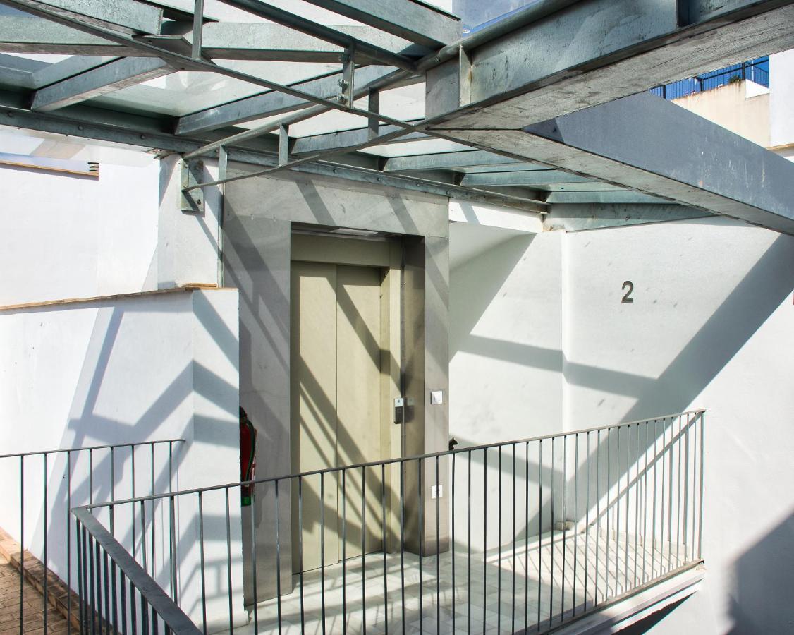 Covadonga 9 Apartments - Triana Seville Exterior photo