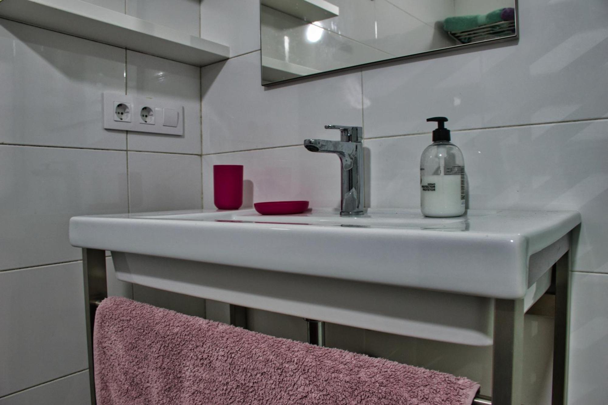 Covadonga 9 Apartments - Triana Seville Room photo